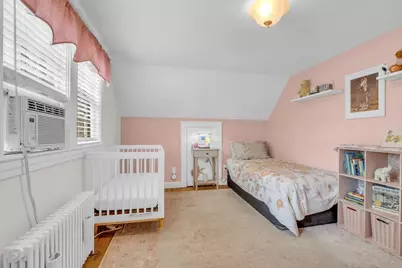 20 Pleasant St, Lunenburg, MA 01462 - Photo 17