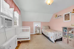 20 Pleasant St, Lunenburg, MA 01462 - Photo 17