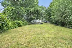 20 Pleasant St, Lunenburg, MA 01462 - Photo 5