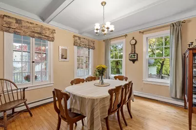 112 Orris St, Melrose, MA 02176 - Photo 9