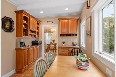 112 Orris St, Melrose, MA 02176 - Photo 13