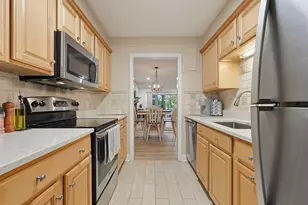 39 Highwood Dr, Franklin, MA 02038 - Photo 19