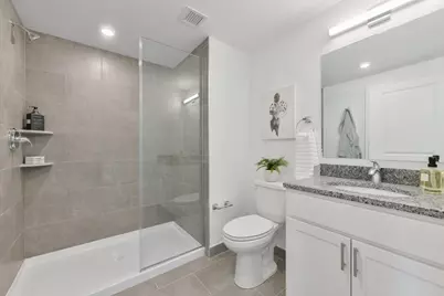 585 Essex St #202, Lynn, MA 01901 - Photo 9