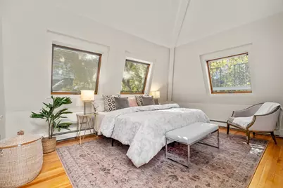 13 Humboldt Street, Cambridge, MA 02140 - Photo 21