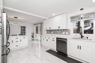120 Brattle St, Worcester, MA 01606 - Photo 3