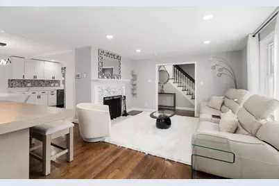 120 Brattle St, Worcester, MA 01606 - Photo 7