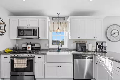 155 Prattown Ln, Bridgewater, MA 02324 - Photo 7