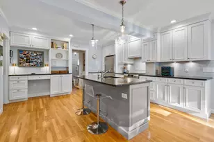 18 Woodlawn Ave, Wellesley, MA 02481 - Photo 11