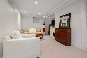 18 Woodlawn Ave, Wellesley, MA 02481 - Photo 23