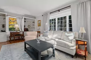 18 Woodlawn Ave, Wellesley, MA 02481 - Photo 5
