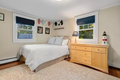 18 Woodlawn Ave, Wellesley, MA 02481 - Photo 21