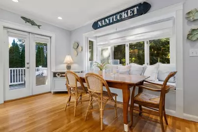 18 Woodlawn Ave, Wellesley, MA 02481 - Photo 13