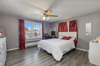 53 Seventeenth St, Lowell, MA 01850 - Photo 9