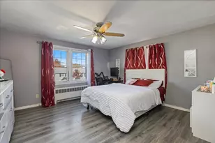 53 17th St, Lowell, MA 01850 - Photo 9