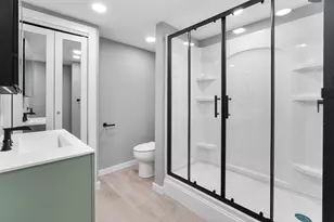 10 Shore Dr, Wrentham, MA 02093 - Photo 17