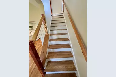 25 Oak Avenue, Oak Bluffs, MA 02557 - Photo 17