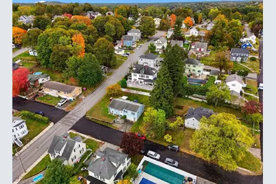 17 Dundee St, Lowell, MA 01850 - Photo 33