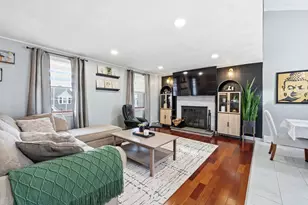 17 Dundee St, Lowell, MA 01850 - Photo 9