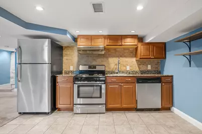 102 Hall Pl, Quincy, MA 02169 - Photo 25