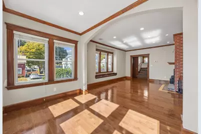 102 Hall Pl, Quincy, MA 02169 - Photo 9