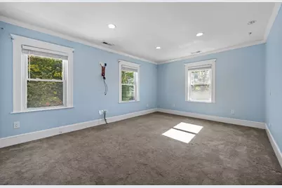 102 Hall Pl, Quincy, MA 02169 - Photo 17