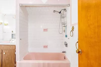 27 Stearns Ave, Medford, MA 02155 - Photo 15