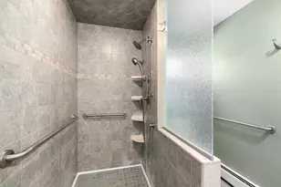 42 N Shore Dr, Dartmouth, MA 02748 - Photo 25