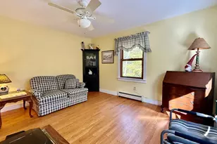 353 S Shelburne Rd, Shelburne, MA 01370 - Photo 9