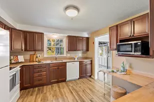 3 Woodridge Rd, Milford, MA 01757 - Photo 9