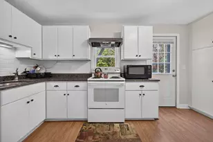 1419 Washington St, Holliston, MA 01746 - Photo 23
