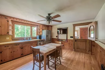 8 Central St, Stoughton, MA 02072 - Photo 11