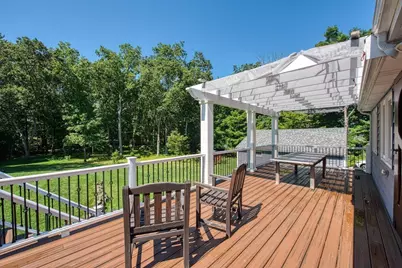 8 Central St, Stoughton, MA 02072 - Photo 21