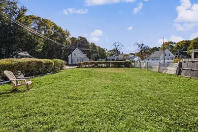 35 School St, Weymouth, MA 02189 - Photo 7