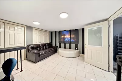 150 Washington St, Whitman, MA 02382 - Photo 17