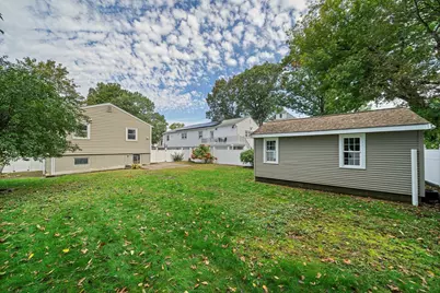 10 Ellswood Street, Boston, MA 02132 - Photo 25
