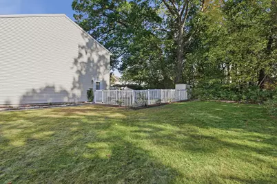 27 Bentley Circle #27, Methuen, MA 01844 - Photo 23
