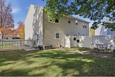27 Bentley Circle #27, Methuen, MA 01844 - Photo 21