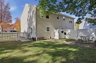 27 Bentley Cir, Methuen, MA 01844 - Photo 21