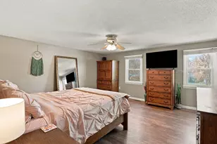 27 Bentley Cir, Methuen, MA 01844 - Photo 15