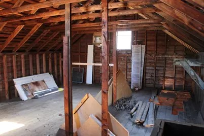 34 Moore St, Erving, MA 01344 - Photo 25
