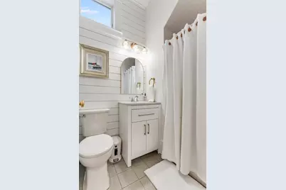 698 Washington St, Gloucester, MA 01930 - Photo 29