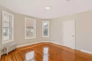 85-87 Hitchcock St, Holyoke, MA 01040 - Photo 13