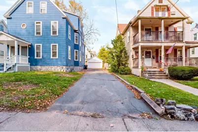 85-87 Hitchcock St #2, Holyoke, MA 01040 - Photo 31