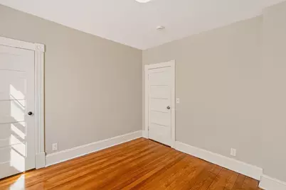 85-87 Hitchcock St #2, Holyoke, MA 01040 - Photo 25