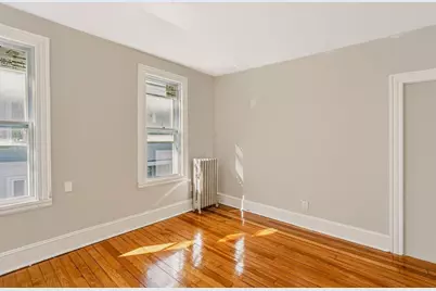 85-87 Hitchcock St #2, Holyoke, MA 01040 - Photo 27