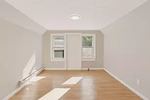 85-87 Hitchcock St, Holyoke, MA 01040 - Photo 23