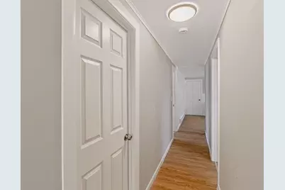 85-87 Hitchcock St #3, Holyoke, MA 01040 - Photo 19