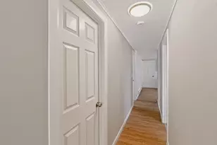 85-87 Hitchcock St, Holyoke, MA 01040 - Photo 19