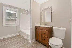 85-87 Hitchcock St, Holyoke, MA 01040 - Photo 29