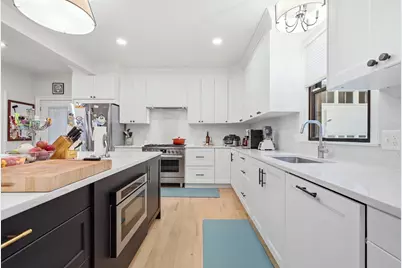 16 Boston Ave, Somerville, MA 02144 - Photo 5